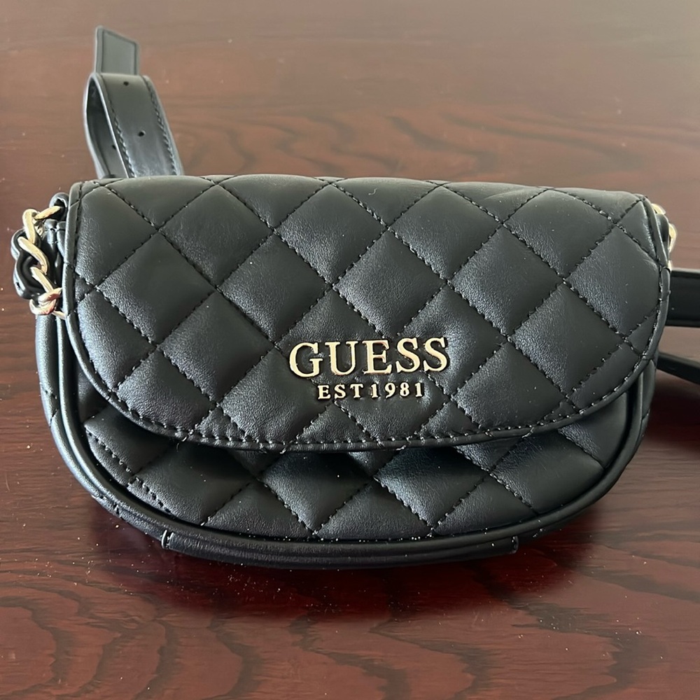 Guess cross body/clutch black leather